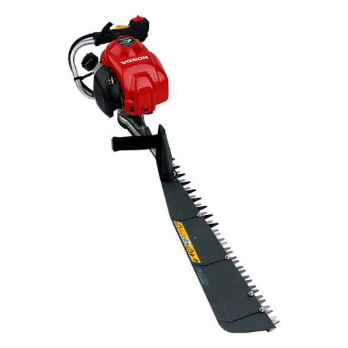 Nożyce do żywopłotu HHH 25S-75E Honda o mocy 1 KM*    to pierwsza na świecie seria nożyc ogrodowych z silnikiem czterosuwowym. Teraz możesz posiadać nożyce, które są ciche, oszczędne i przyjazne dla środowiska.    Długim, jednostronnym ostrzem o długości